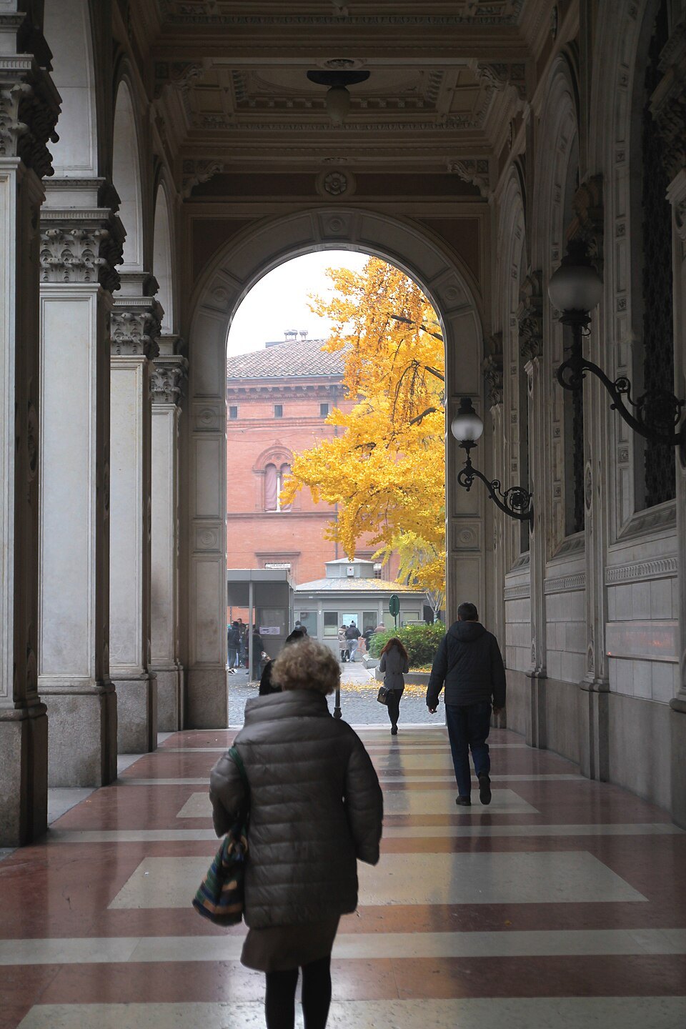 The porticoes in autumn