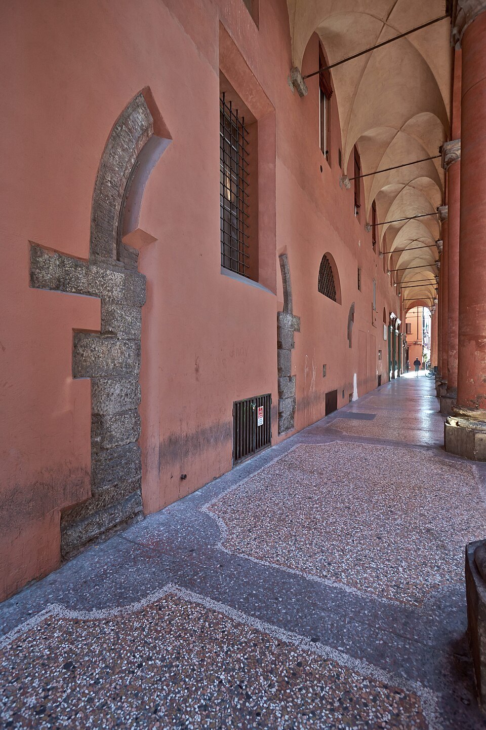 Portico di San Pietro