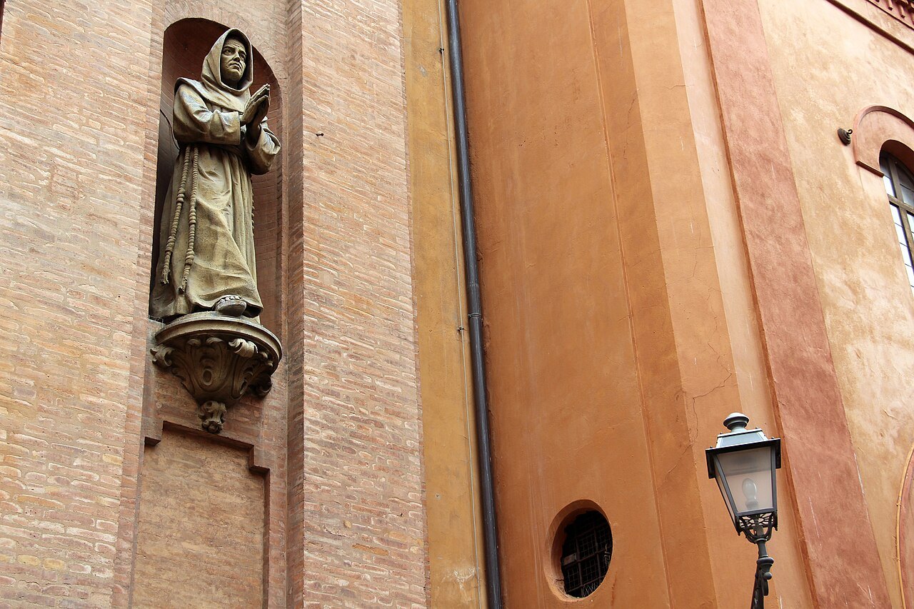 Santa Maria della Vita on via Clavature